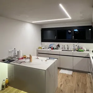 Badzimmer / Küche DeckenProfil Strips