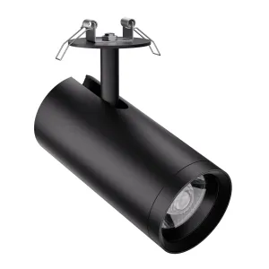 3-Ph Strahler VIBE 30W, 15-60°, CRI97, 2500lm, PhasenDIM, mit Baldachin zum Einbau sz